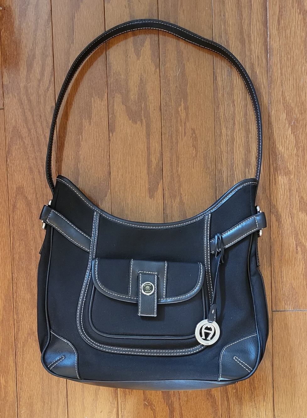 Etienne Aigner Black Shoulder Handbag with Front Pocket Design 80s